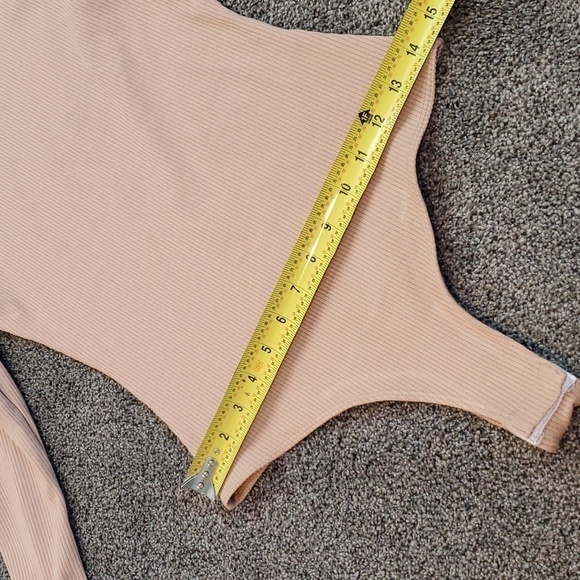 NEW Lulus Womens Mock Neck Comfort Ribbed Bodysuit Top sz S - Picture 6 of 10
